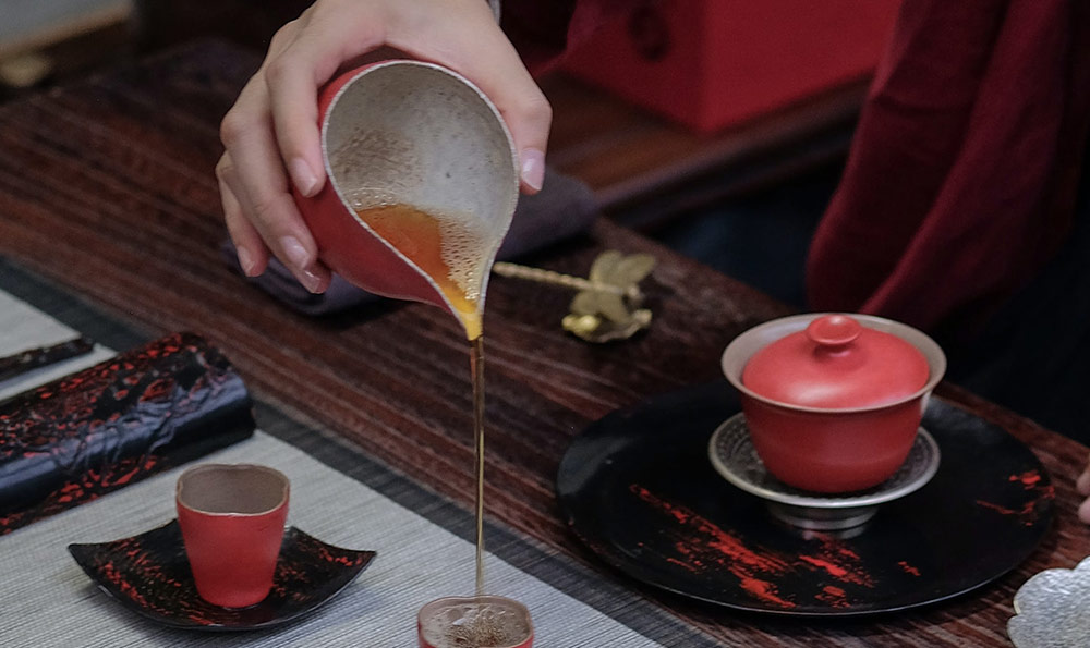 买的普洱熟茶有点腥味解析普洱熟茶产业的问题与解决方案